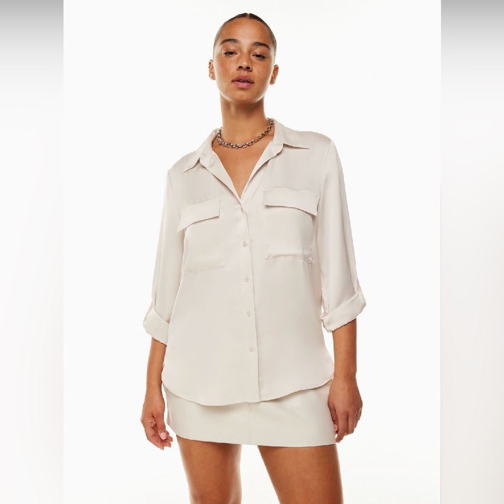 Aritzia Babaton Utility Button Up Shirt XS Casual Minimalist Classic Officewear